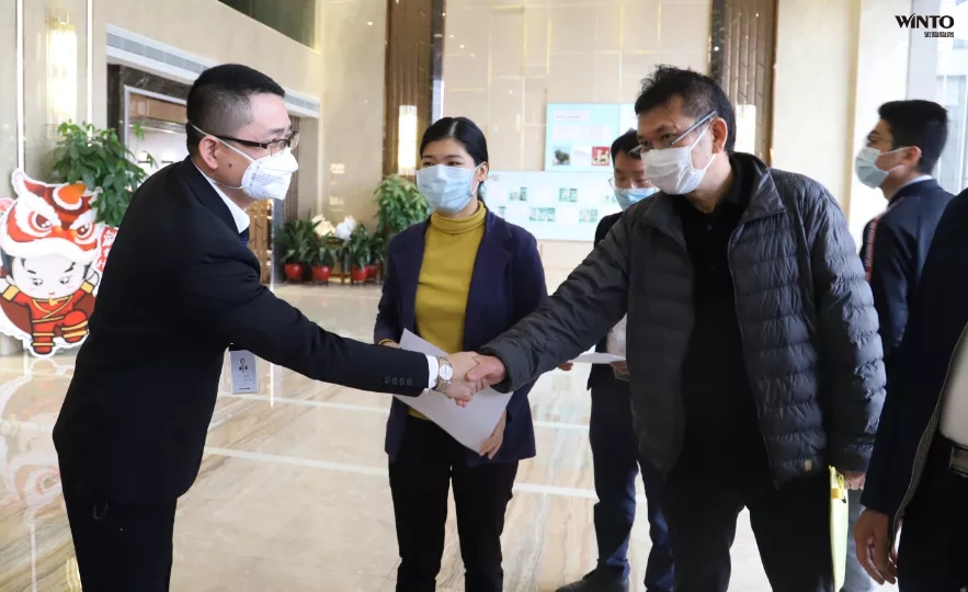 腾博会官网销售副总司理曹俊陪同实地考察