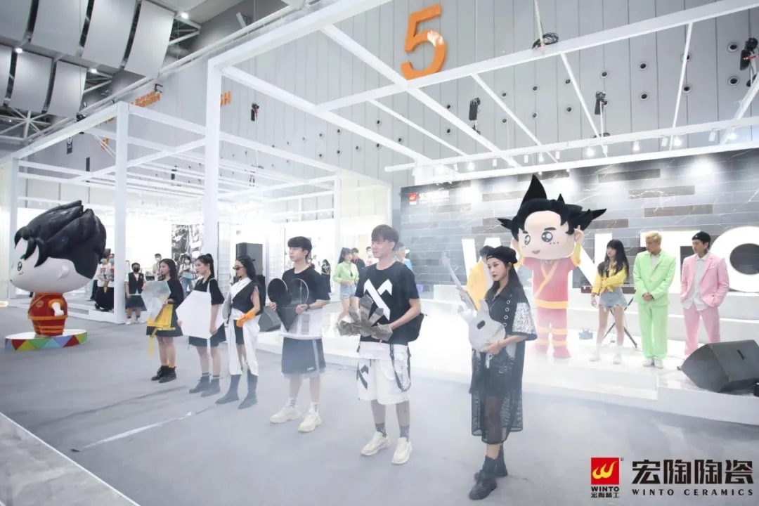 潭洲腾博会官网陶瓷展现场活动节目演出